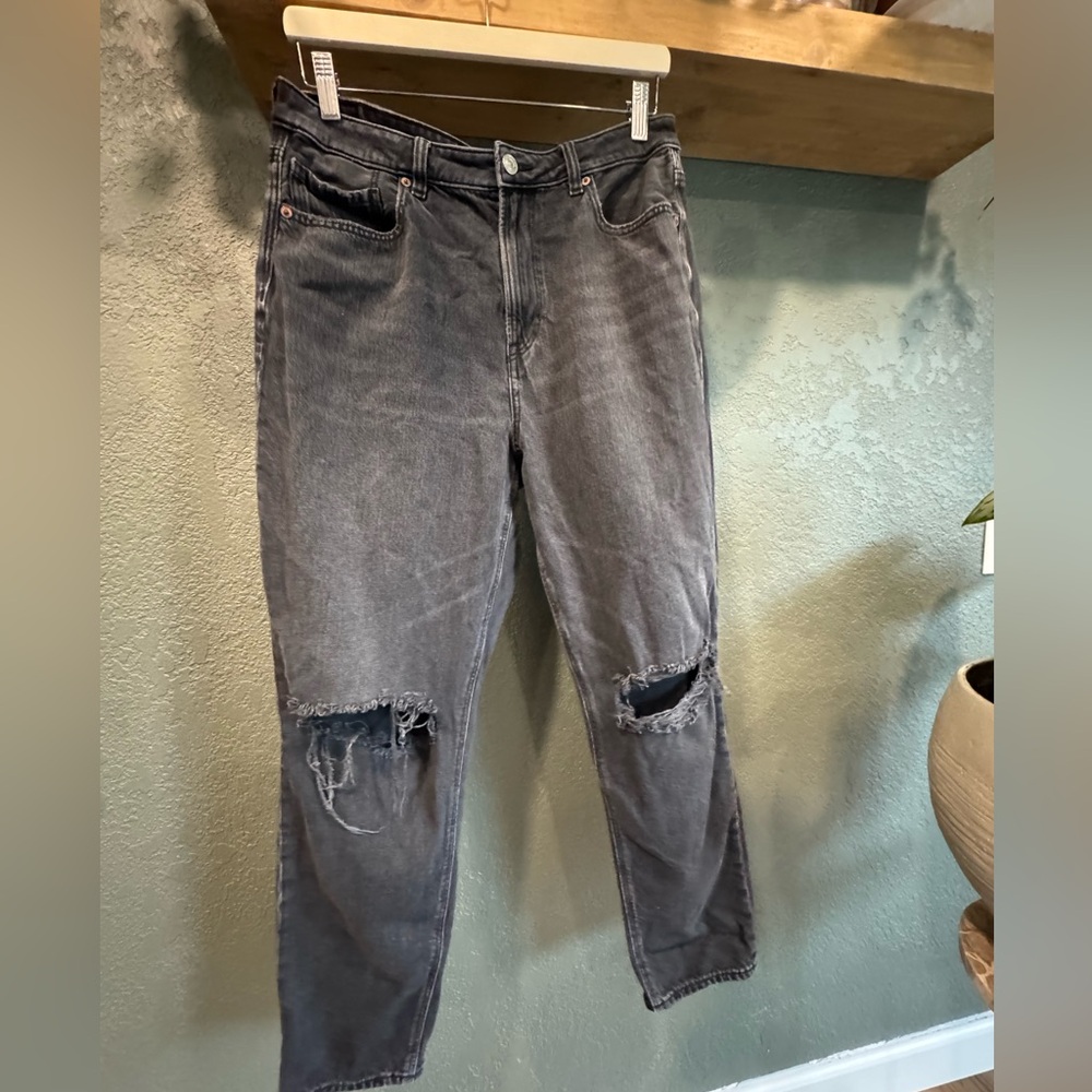 American eagle mom Jean